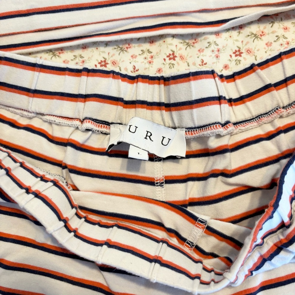 BURU Striped Women's Sleepwear Set - Picture 5 of 7